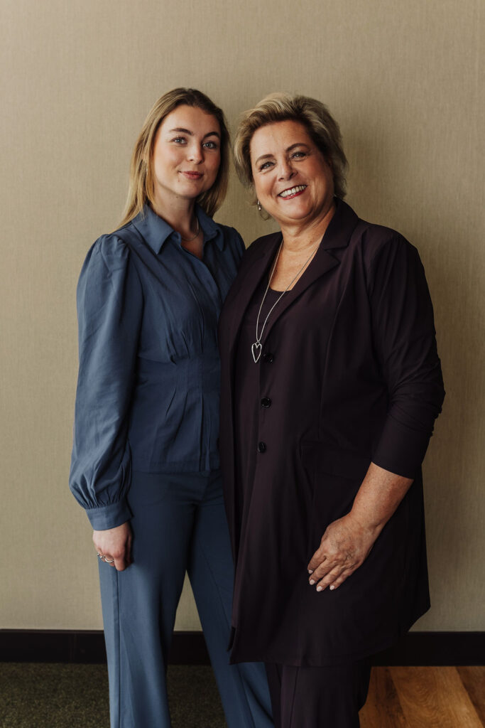 Mireille Mom Uitvaartzorg | Janneke & Mireille
